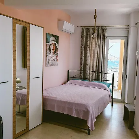 Апартаменты Seasiderooms